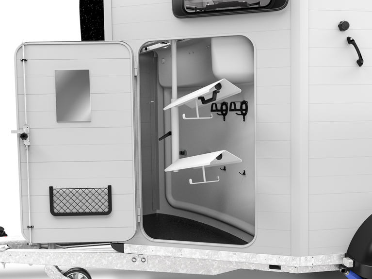 Humbaur Areion Pro Westen Edition Sattelkammer geöffnet | © Humbaur GmbH