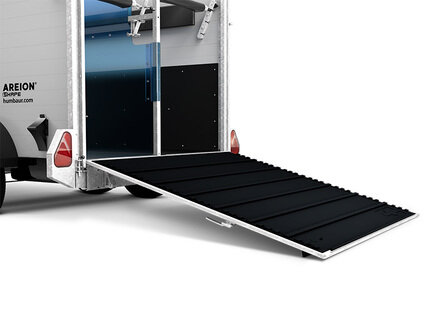 Humbaur Areion Pro Heckklappe mit flachem Einstiegswinkel | © Humbaur GmbH