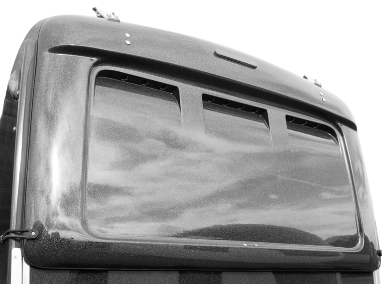 Humbaur Pferdeanhänger mit Windflap | © Humbaur GmbH