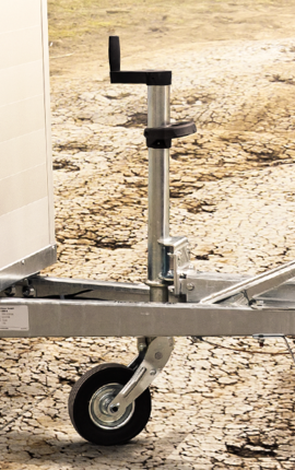 Stützrad am Pferdeanhänger Humbaur Single Alu mit ergonomischen Stützradgriff | © Humbaur GmbH