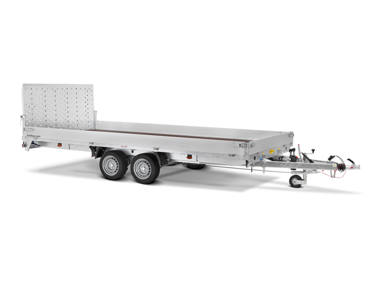 MTKA, Ein Tandem kippbarer Universaltransporter, vorne Rechts | © Humbaur GmbH