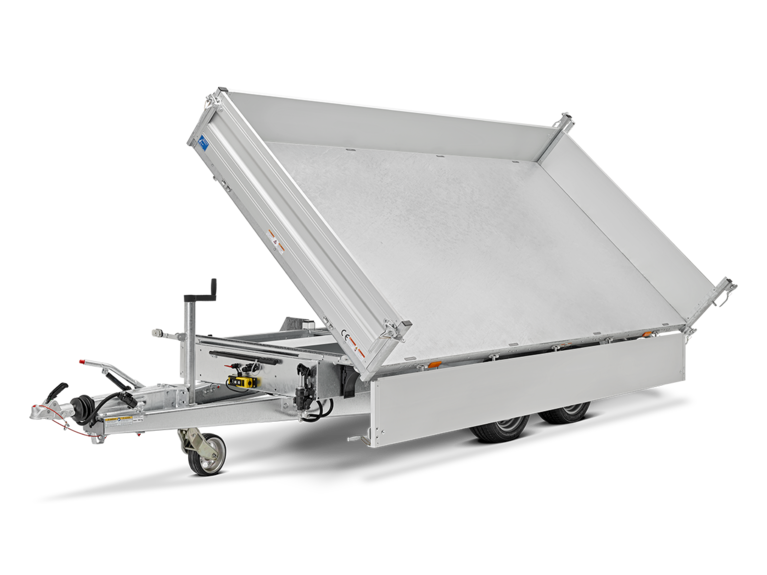 HTK, Ein Humbaur Baumaschienen Transporter mit Handpumpe, optional elektrische Hydraulikpumpe | © Humbaur GmbH